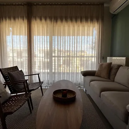 Apartment Sea View Flogita